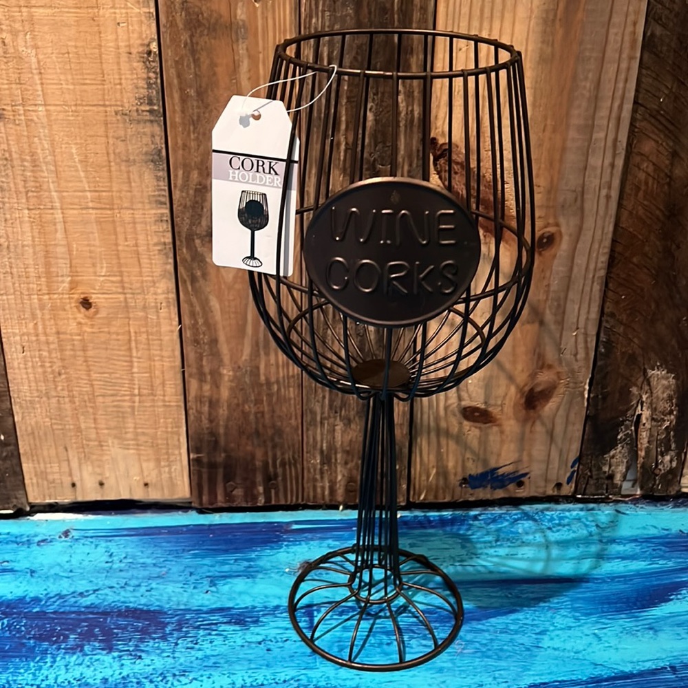 🍷 GIANT WINE GLASS SHAPED🍷 MTEAL CORK CAGE DISPLAY BOTTLE STOPPER HOLDER